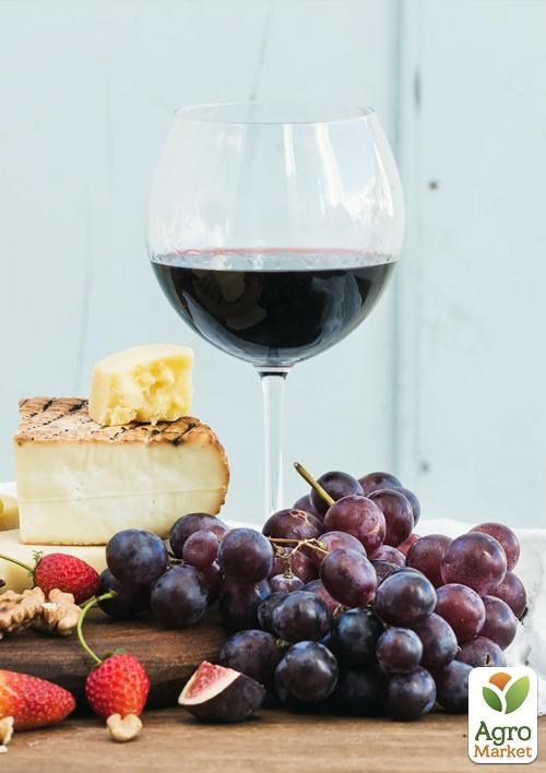 Виноград "Тюльпан"