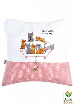 Подушка декоративная Коты на диване с вышивкой ТМ IDEIA 45х45 см горошек пудра 8-33304*0011