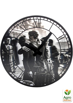 Настінний годинник 3D "Kiss me in Paris" Ø39 см (3213)1