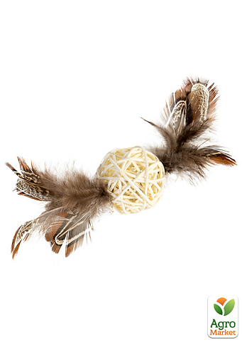 Іграшка для кішок Плетений м'ячик з дзвіночком та пір'ям GiGwi Catch&scratch перо, дерево, 13 см (75047)
