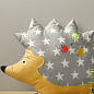 Подушка-іграшка Їжачок ТM PAPAELLA 40х60 см зірочки беж/горошок жовтий купить